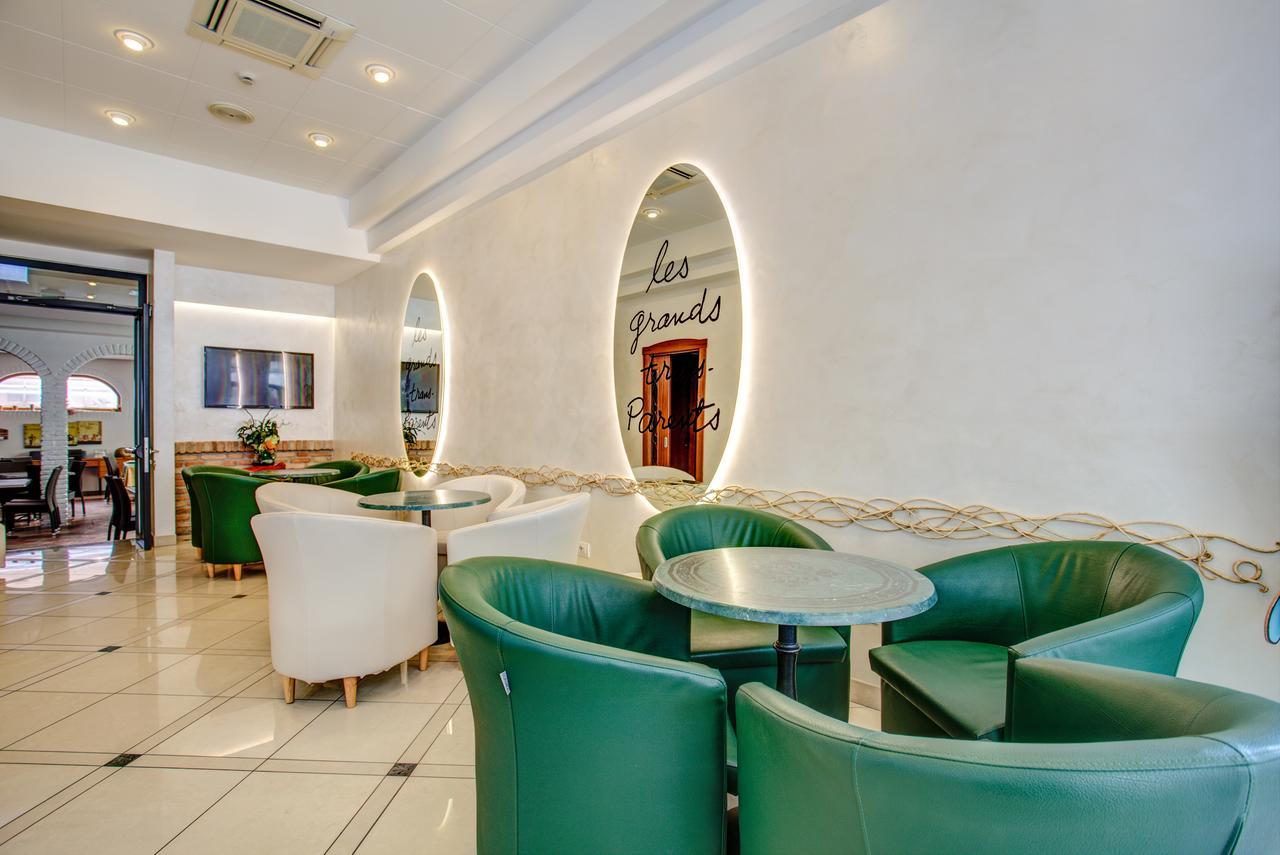 Ancora Hotel & Residence Cattolica Eksteriør bilde